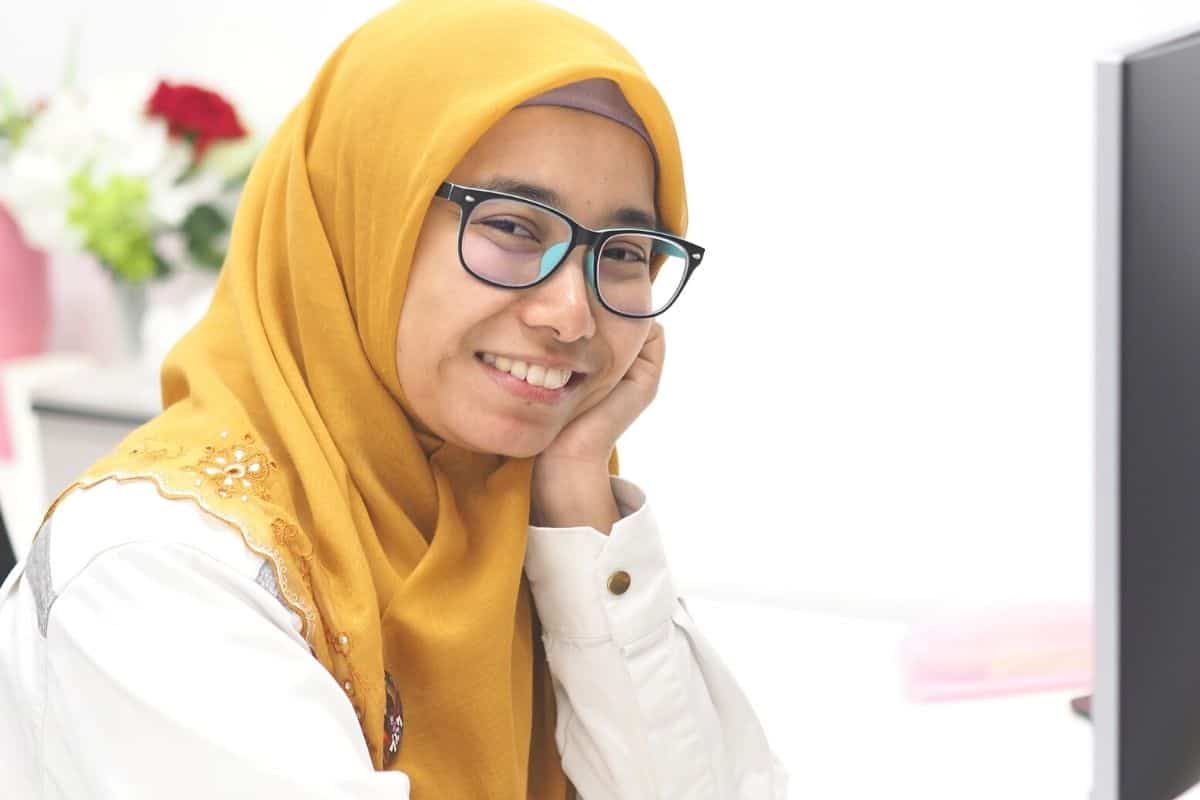 Wanita Perlu Bekerja & Cari Duit (Bukan Duduk Rumah Sahaja)